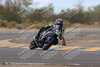 media/Sep-10-2022-SoCal Trackdays (Sat) [[a5bf35bb4a]]/Turn 2 (1pm)/